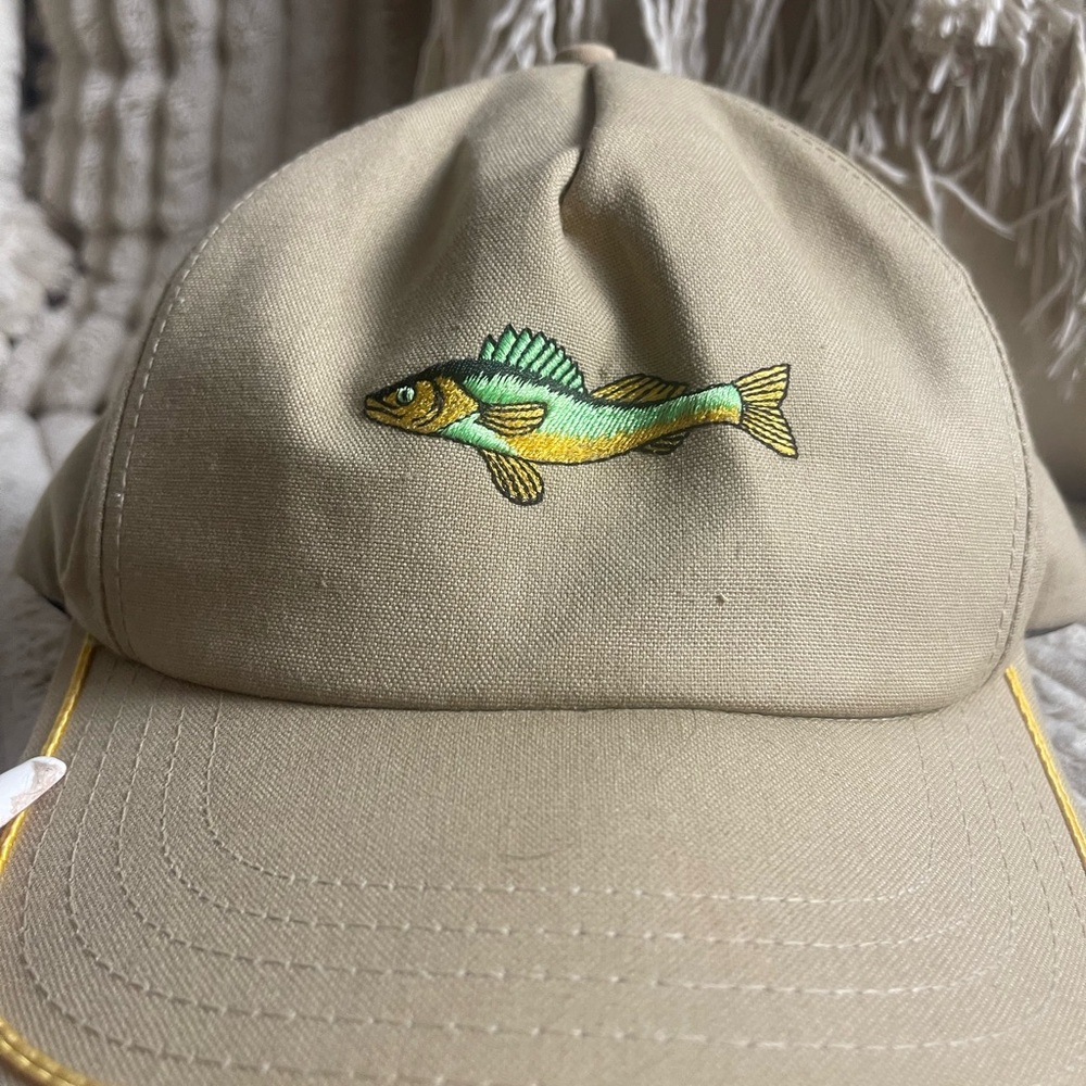 Vintage Walleye Fishing Hat Khaki Embroidered Fish Cap - Picture 7 of 7